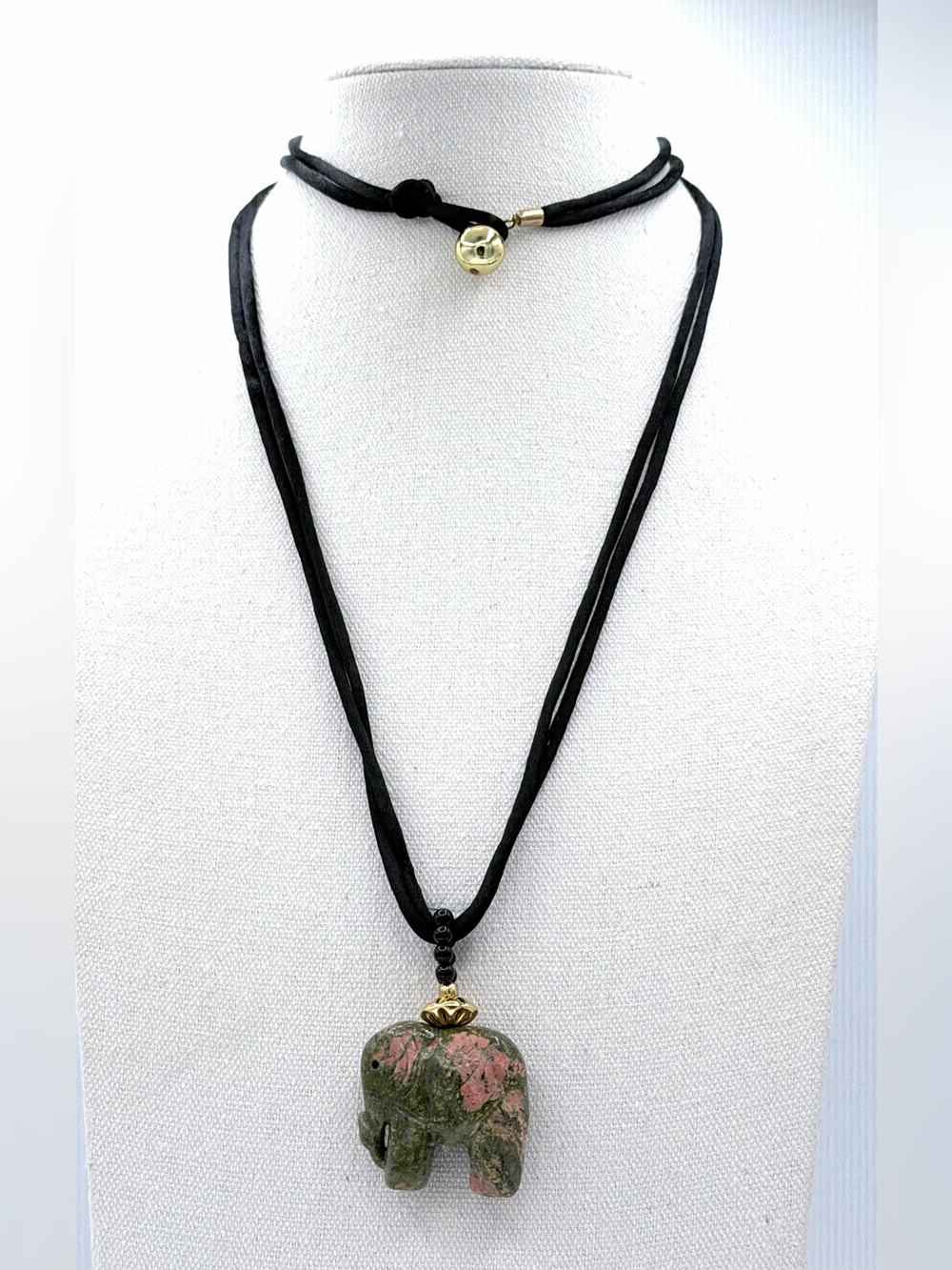 Unakrite Elephant Semi Precious Stone Emotional Balancing Necklace Jewelry
